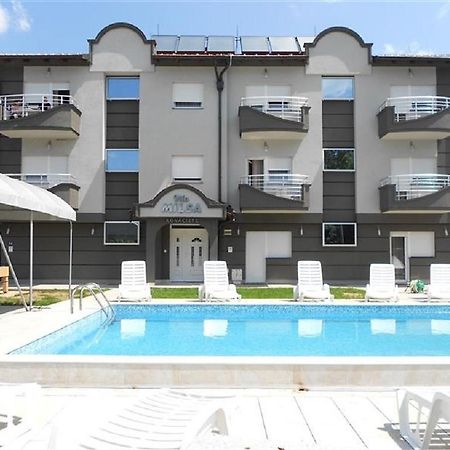 Apartments Milsa Lux ソコバニャ エクステリア 写真